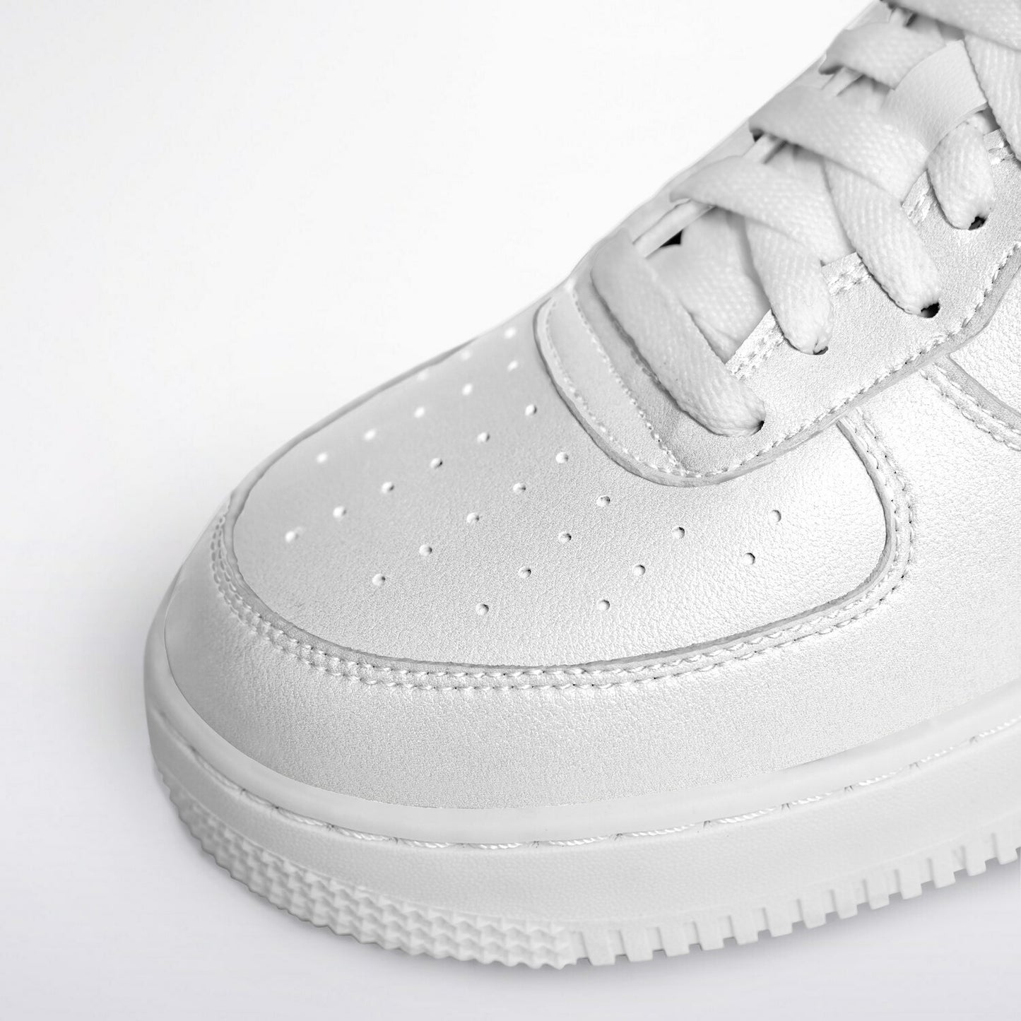 Core Low Shoes White