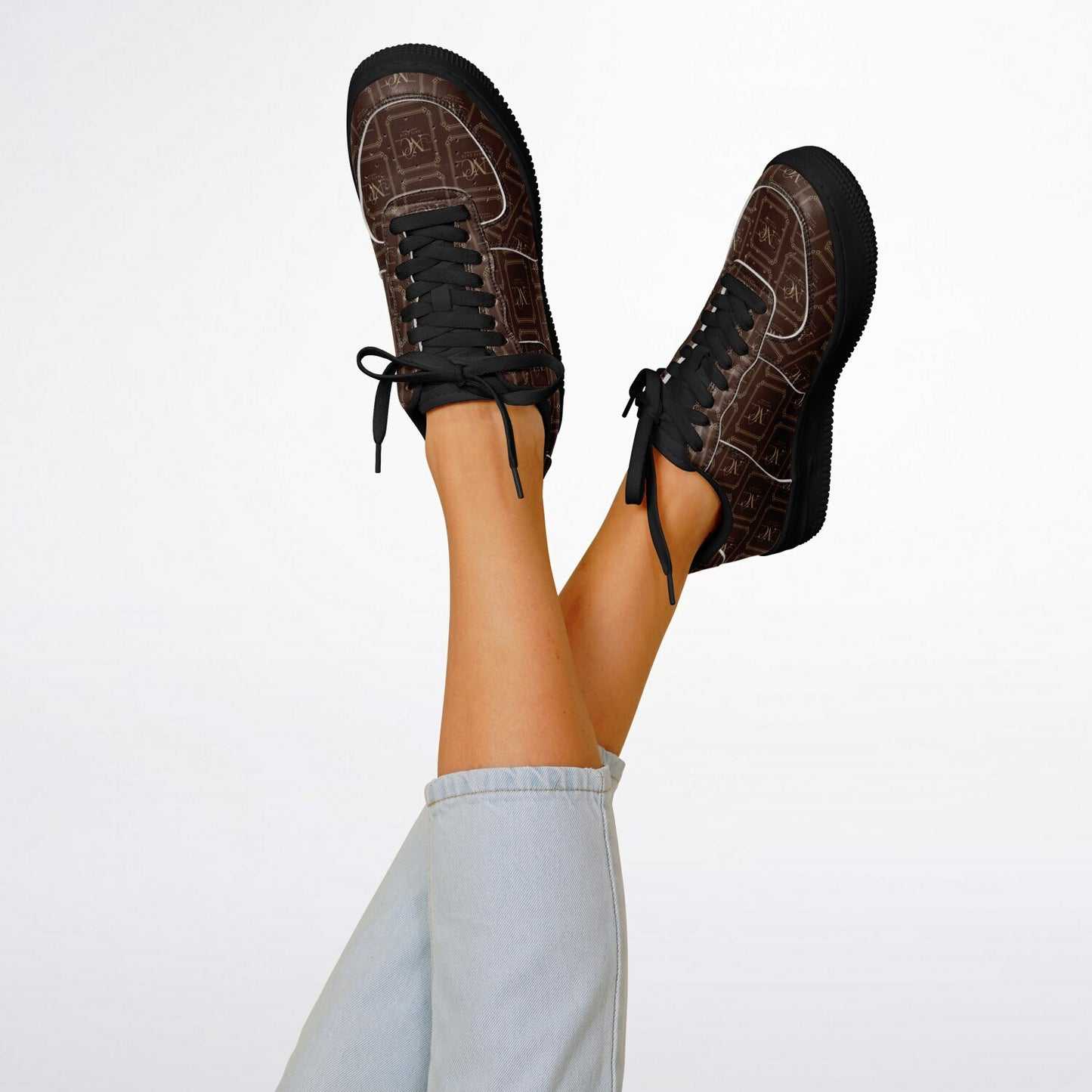 Core Low Shoes